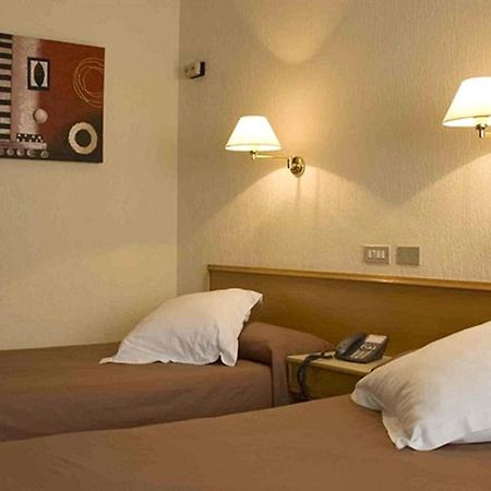 Hotel Leuka Alicante Cameră foto