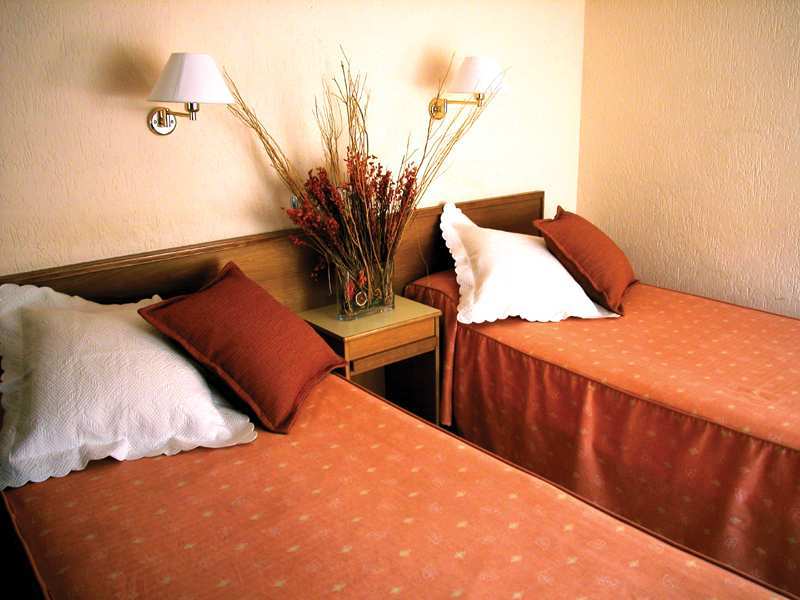 Hotel Leuka Alicante Cameră foto