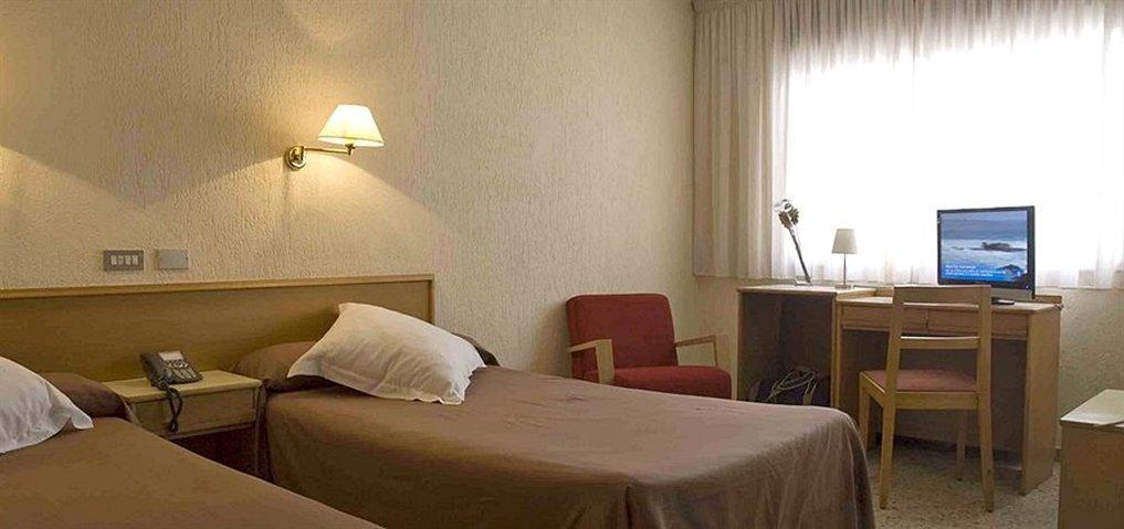 Hotel Leuka Alicante Cameră foto